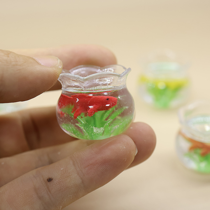 حوض سمك صغير مع أسماك ذهبية ون - مراجعة Planted Aquarium Models وسعره